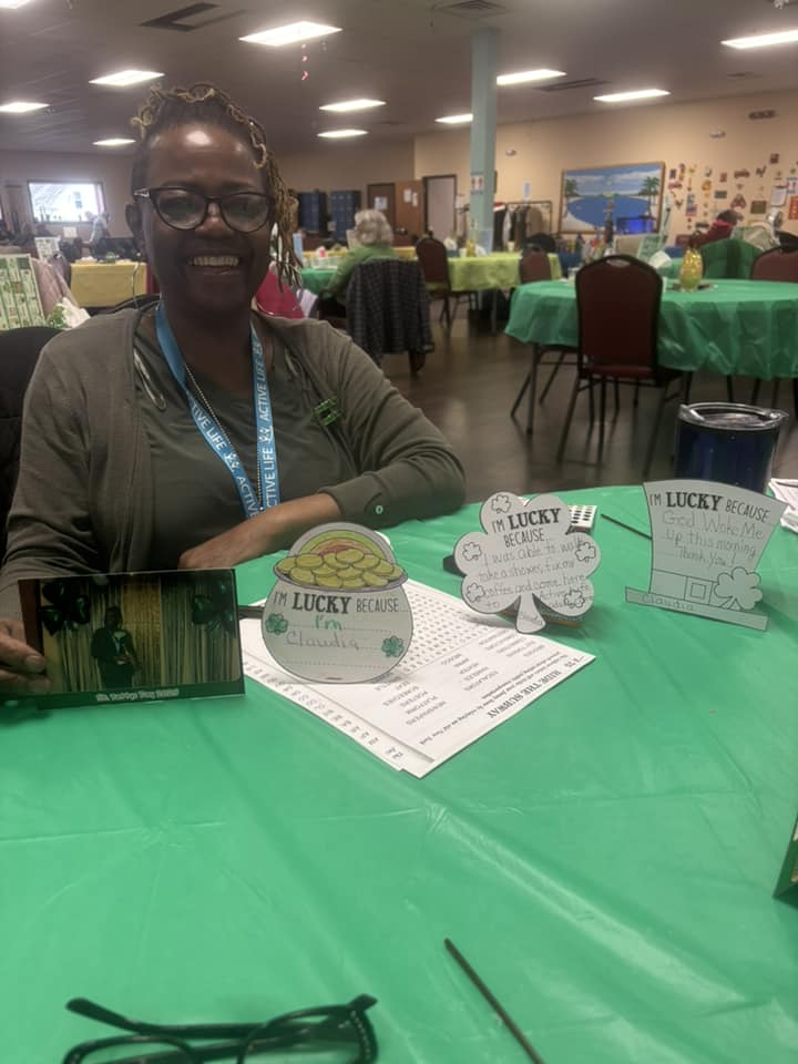 Shamrock crafts activity